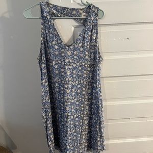 GAP Blue Floral Keyhole Back Dress